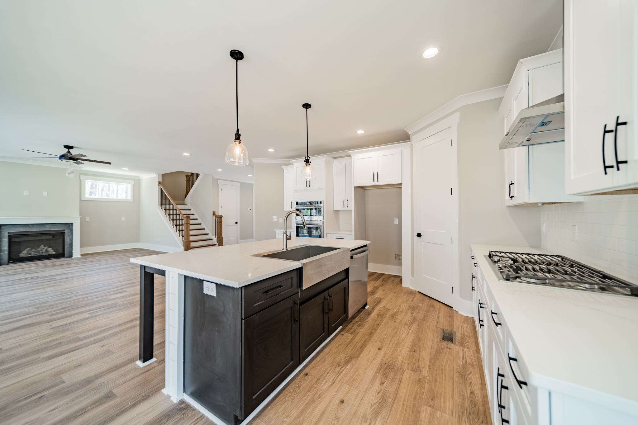 Kitchen 8
